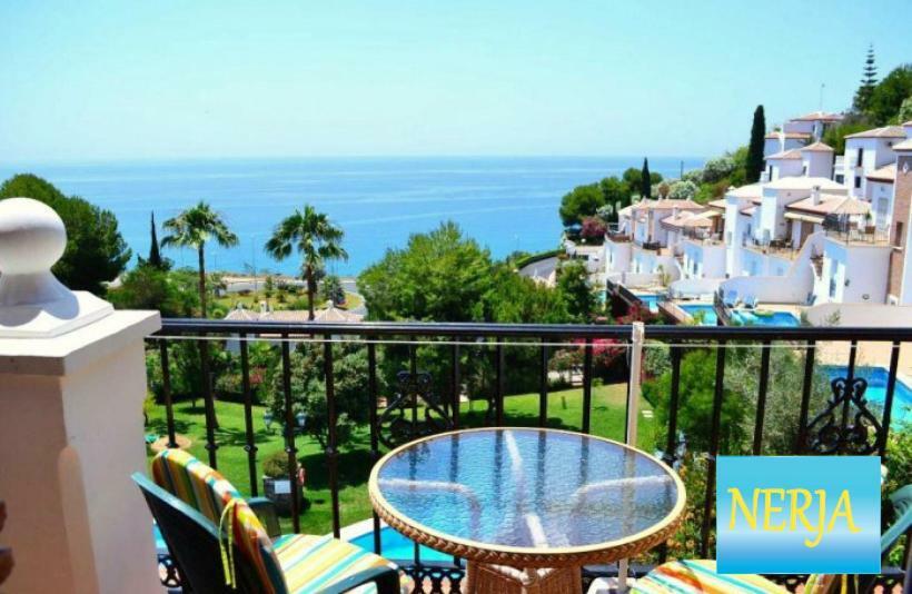 네르하 Apartamento Con Espectaculares Vistas Al Mar. 아파트 외부 사진