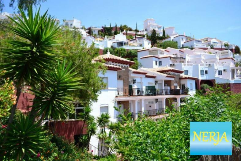 네르하 Apartamento Con Espectaculares Vistas Al Mar. 아파트 외부 사진